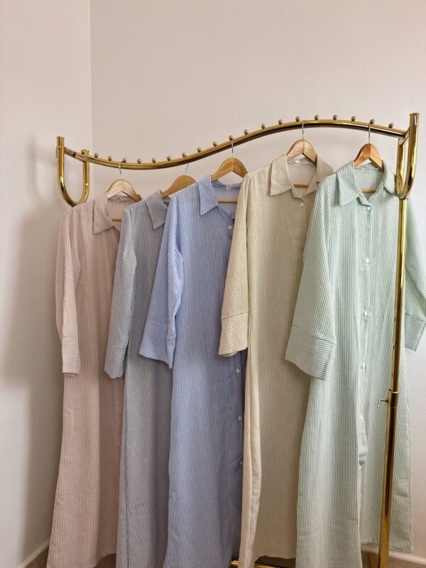 dji_20250518_145612_844-2 Robe chemise